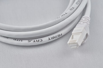 LANケーブル